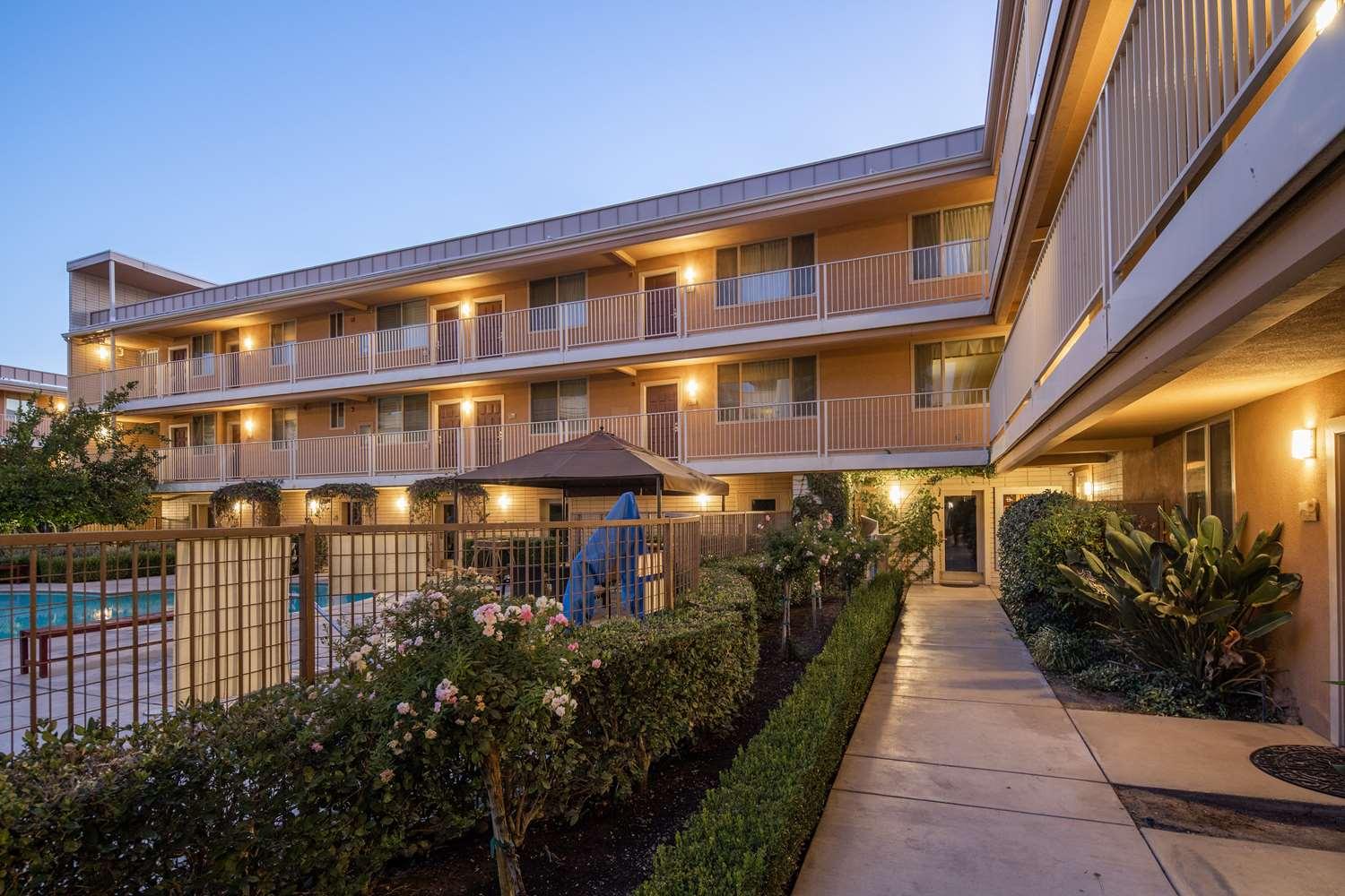 San Joaquin Hotel Fresno Exterior photo